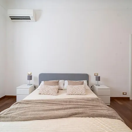 Luxury - Pergolesi 24 Apartament