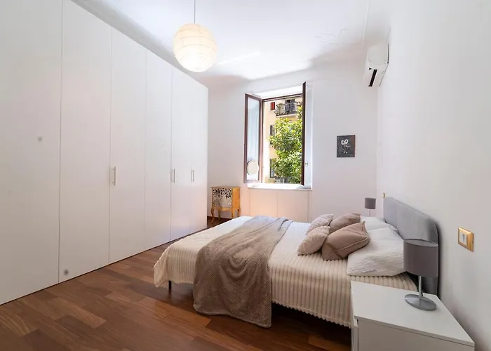 Apartament Luxury - Pergolesi 24 *