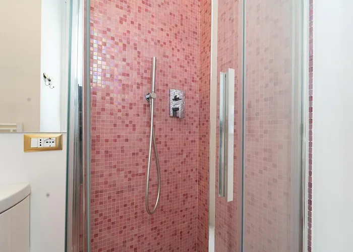 Luxury - Pergolesi 24 *